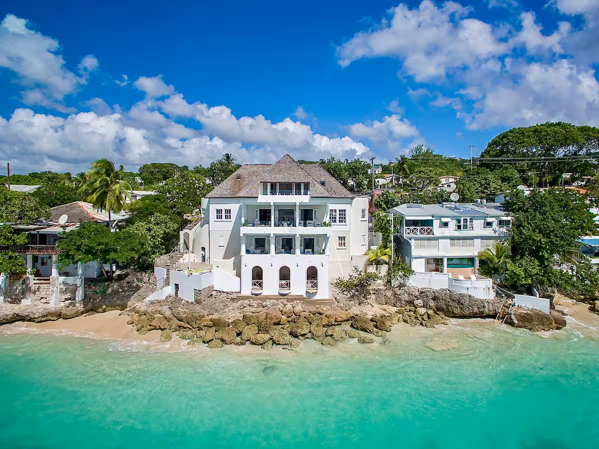 Main view of the luxury villa